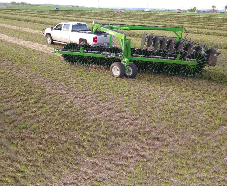 Fold-up Design and Telescoping Hitch Fold-up Design and Telescoping Hitch